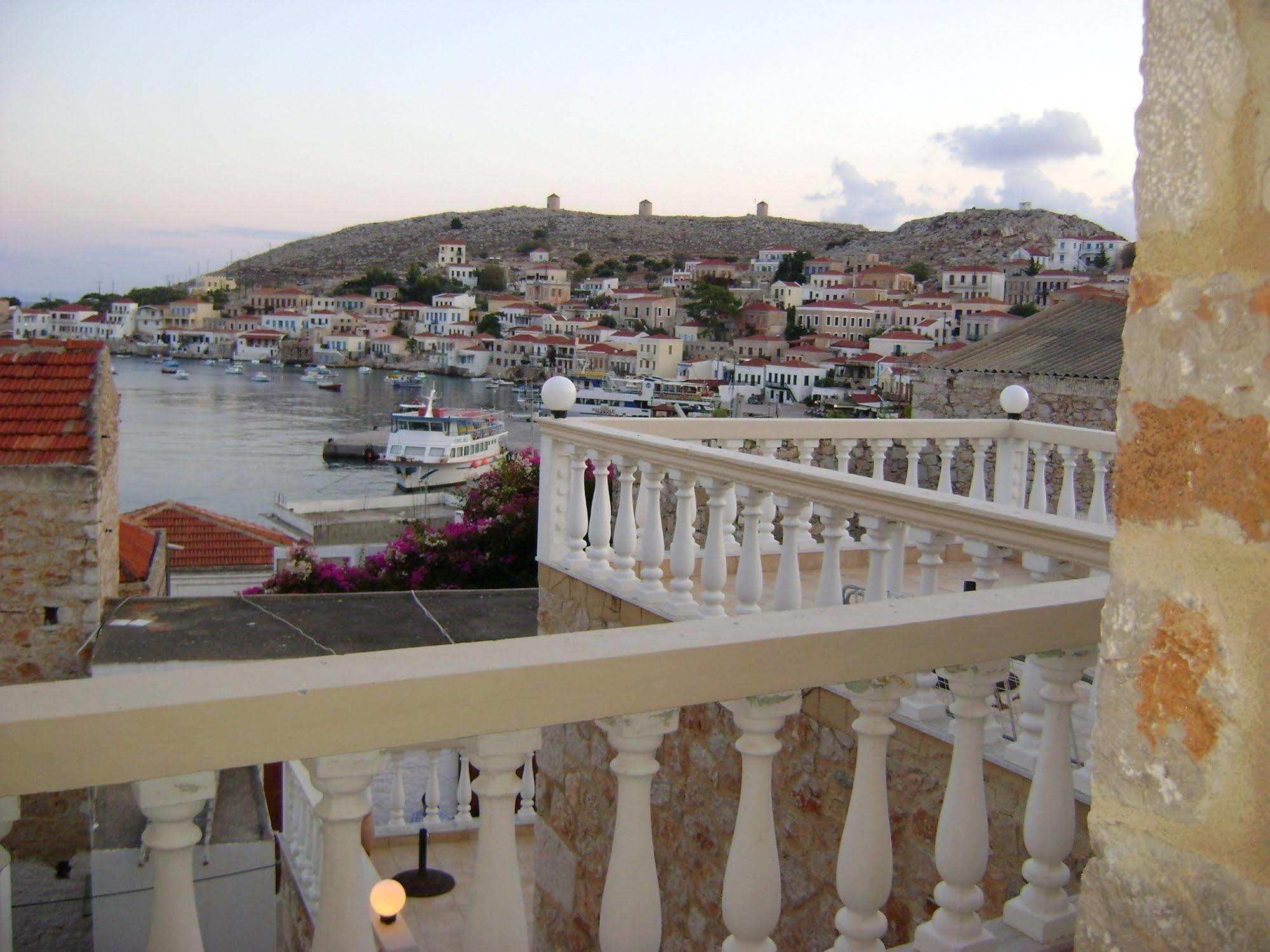 Отель Halki Sea House Экстерьер фото